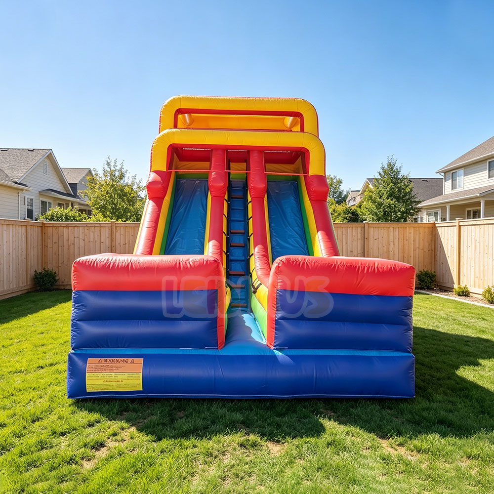 Water Slide Inflatable - Rood en blauw opblaasbaar springkasteel voor